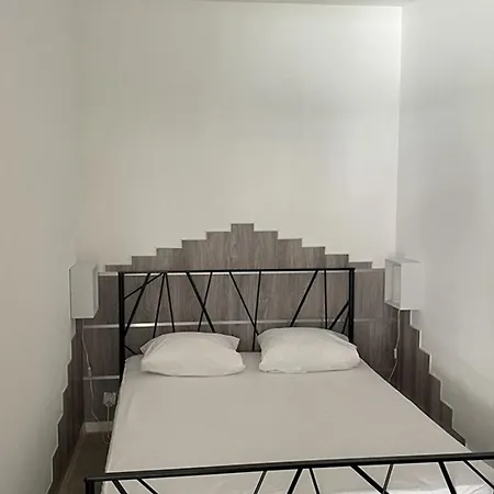 4 Pers Avec Acces Prive Au - Fr-1-822-19 Esparron-de-Verdon