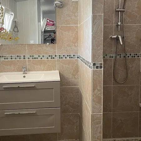 Apartment 4 Pers Avec Acces Prive Au - Fr-1-822-19 *